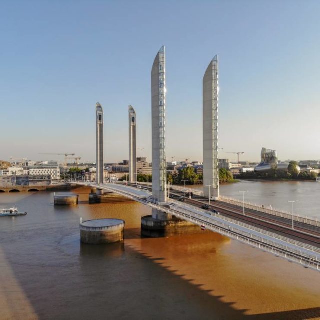 PONT JACQUES CHABAN-DELMAS à Bordeaux GM Qualité